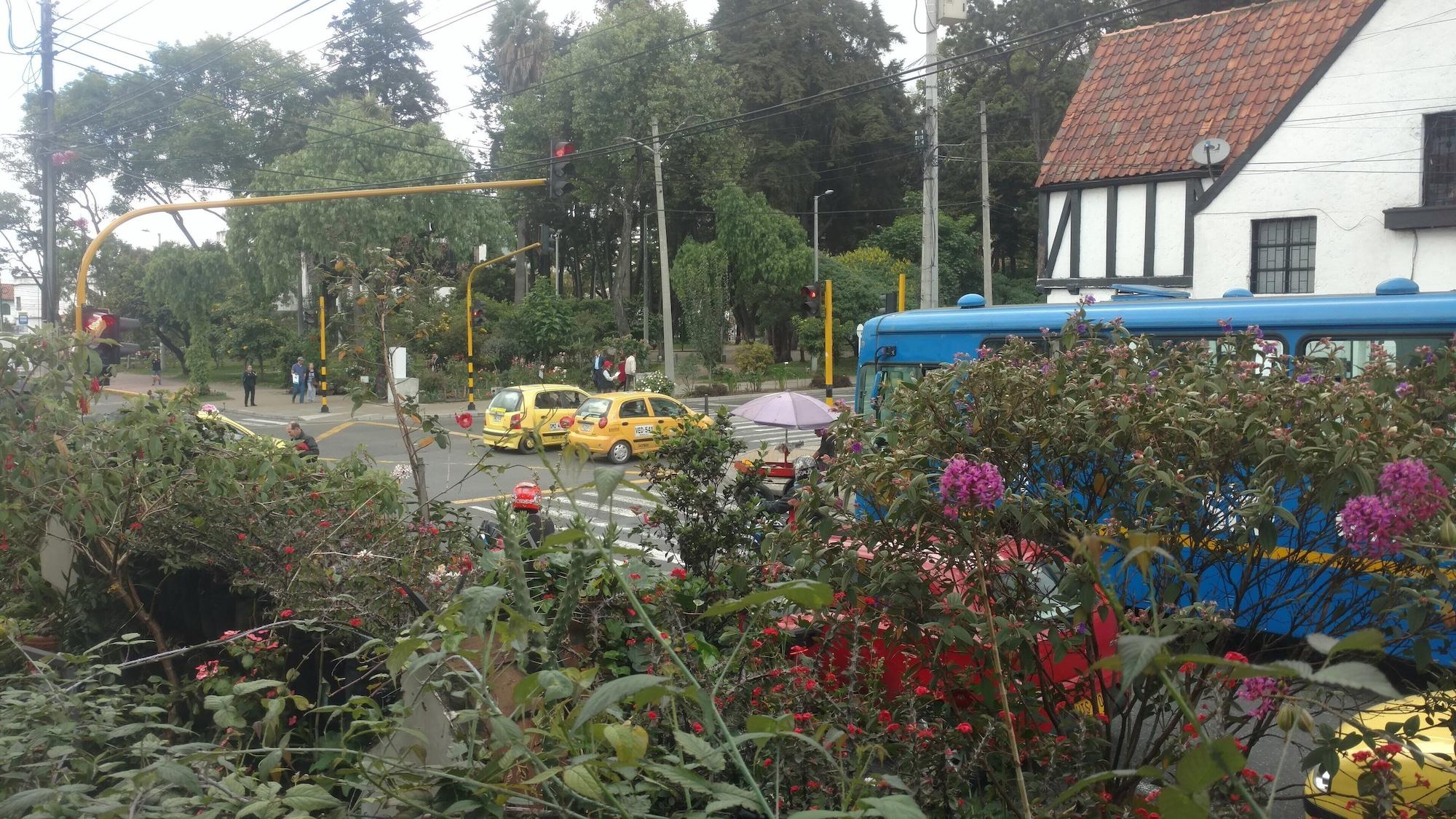 Bogota Bed & Breakfast Inn Buitenkant foto