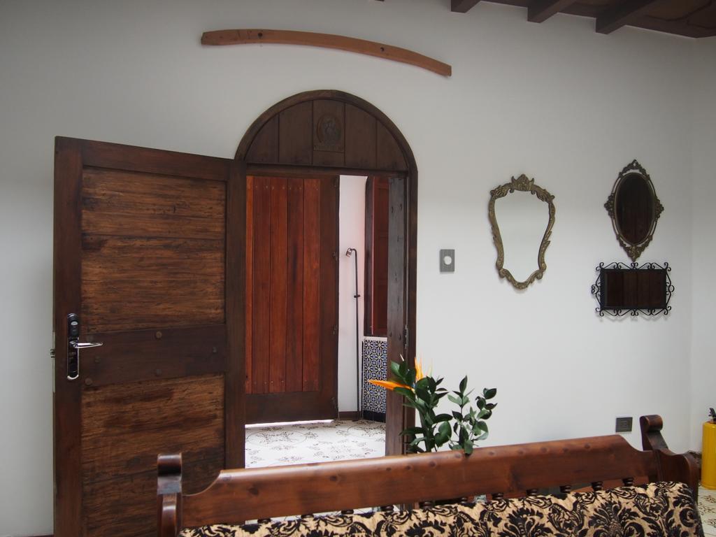 Bogota Bed & Breakfast Inn Buitenkant foto