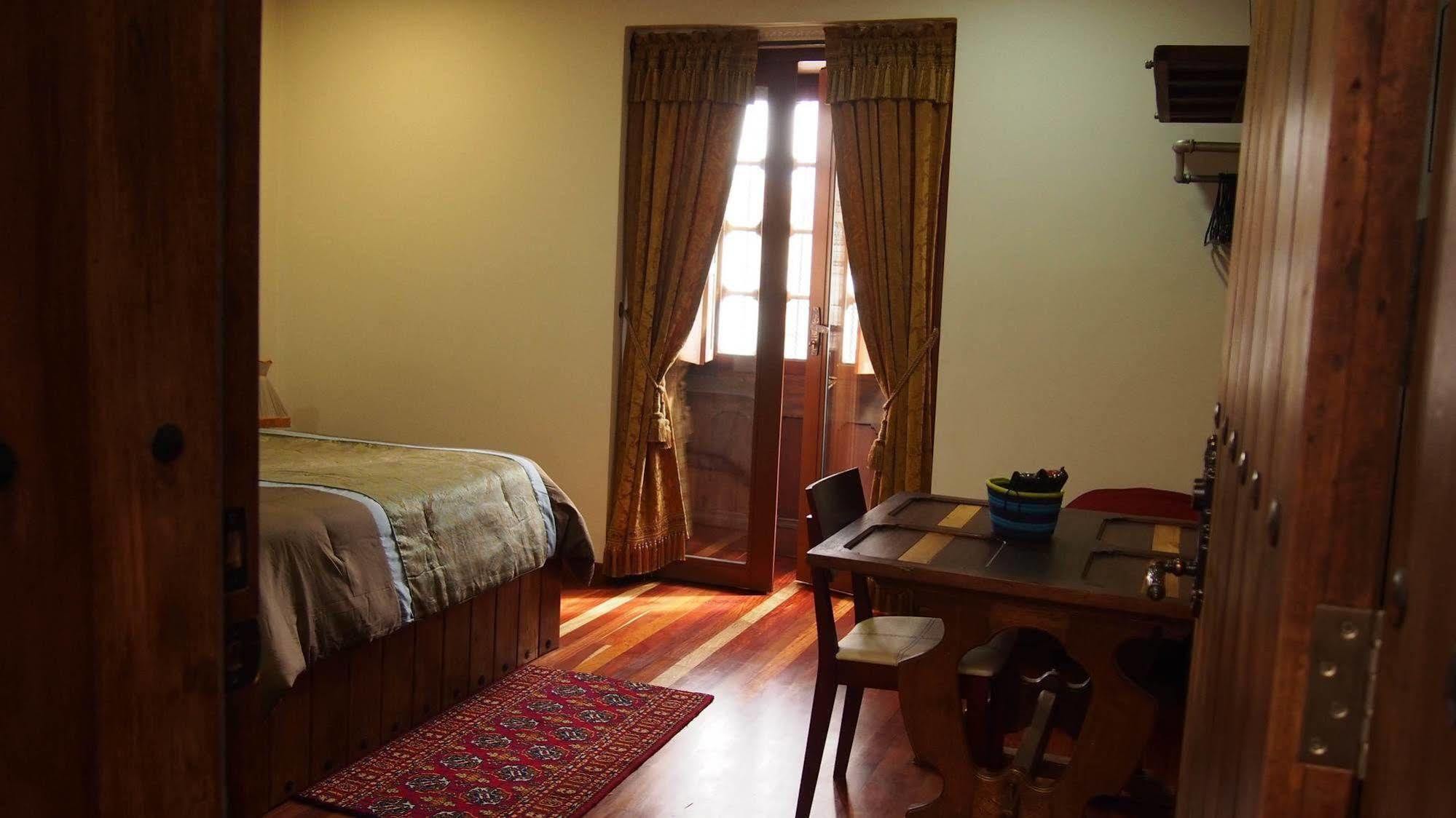 Bogota Bed & Breakfast Inn Buitenkant foto