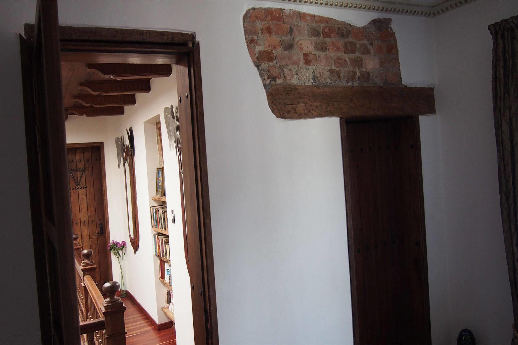 Bogota Bed & Breakfast Inn Buitenkant foto
